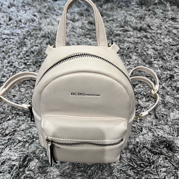 Cream Backpack - Picture 2 of 2